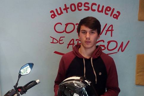 lucas1cb77b6a-f056-8e56-2b94-87365257df0eC08DF574-D91F-44B9-5750-F3DD9224F10D.jpg